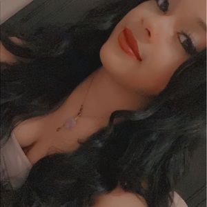 Meet your Posher, Alexa